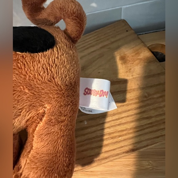 Scooby-Doo Animal Adventure Warner Bros. 9" Soft Collectible Plush Toy NWT - Picture 4 of 4